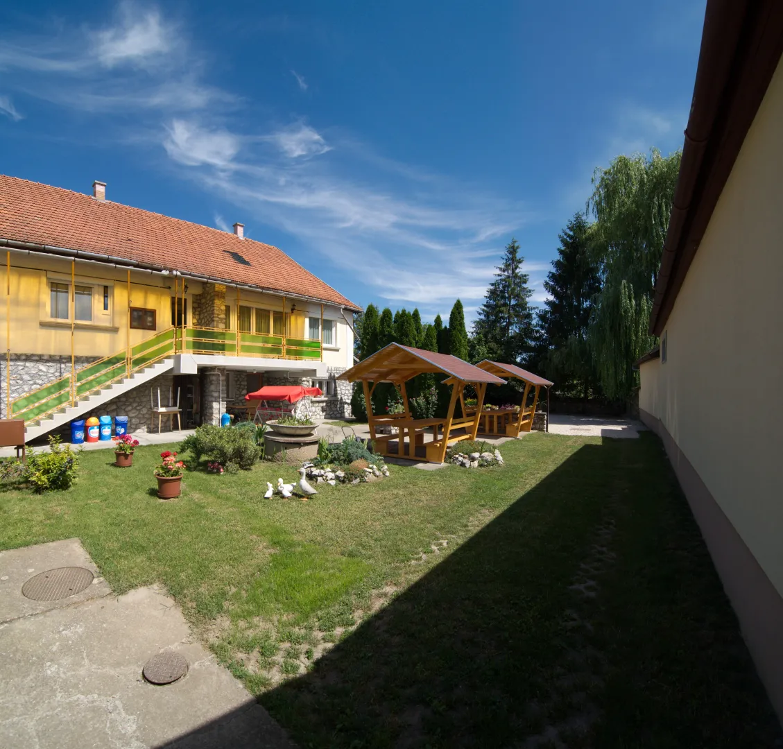 La Siesta Bogács Apartmanház